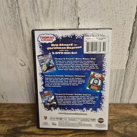 3/$15 New Thomas & Friends Holiday Favorites 3-DVD Gift Set - Picture 3 of 5